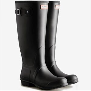 Hunter Wide Calf Boots (